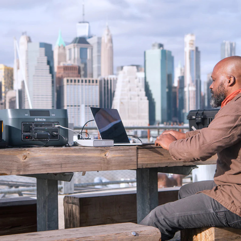 Biolite BaseCharge 1500 - 1521Wh Portable Power Station