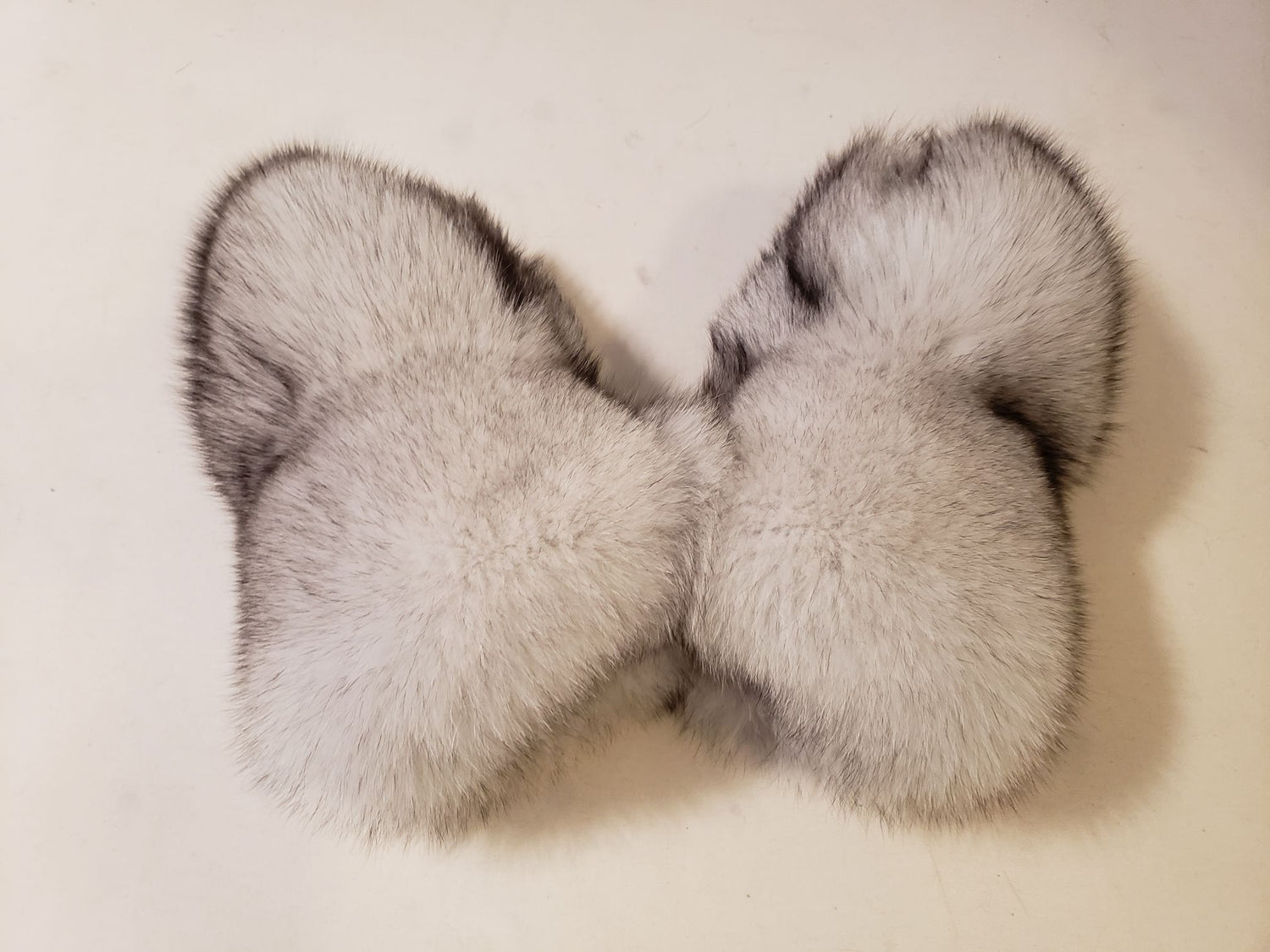 Women's Blue Fox Fur Mitts