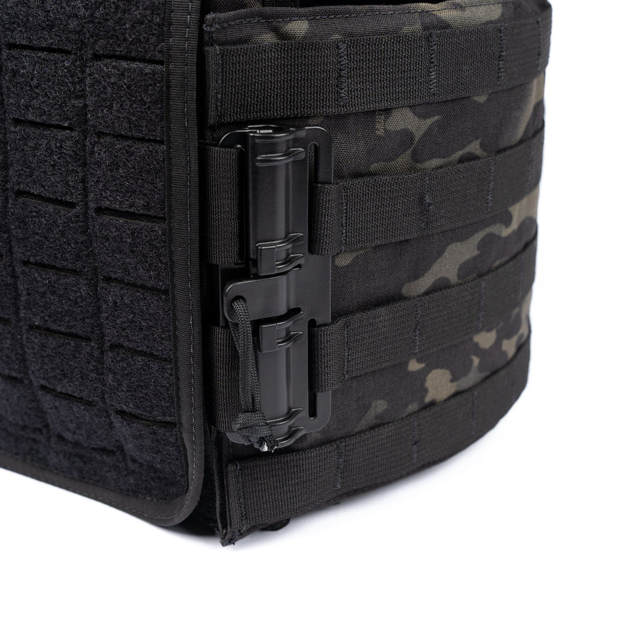 close up of Premier Core Mission Plate Carrier with Level IIIA Cummerbund Armor